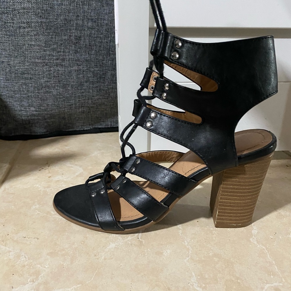 Steve Madden heels